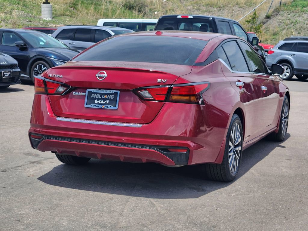 Used 2023 Nissan Altima 2.5 SV FWD image 5