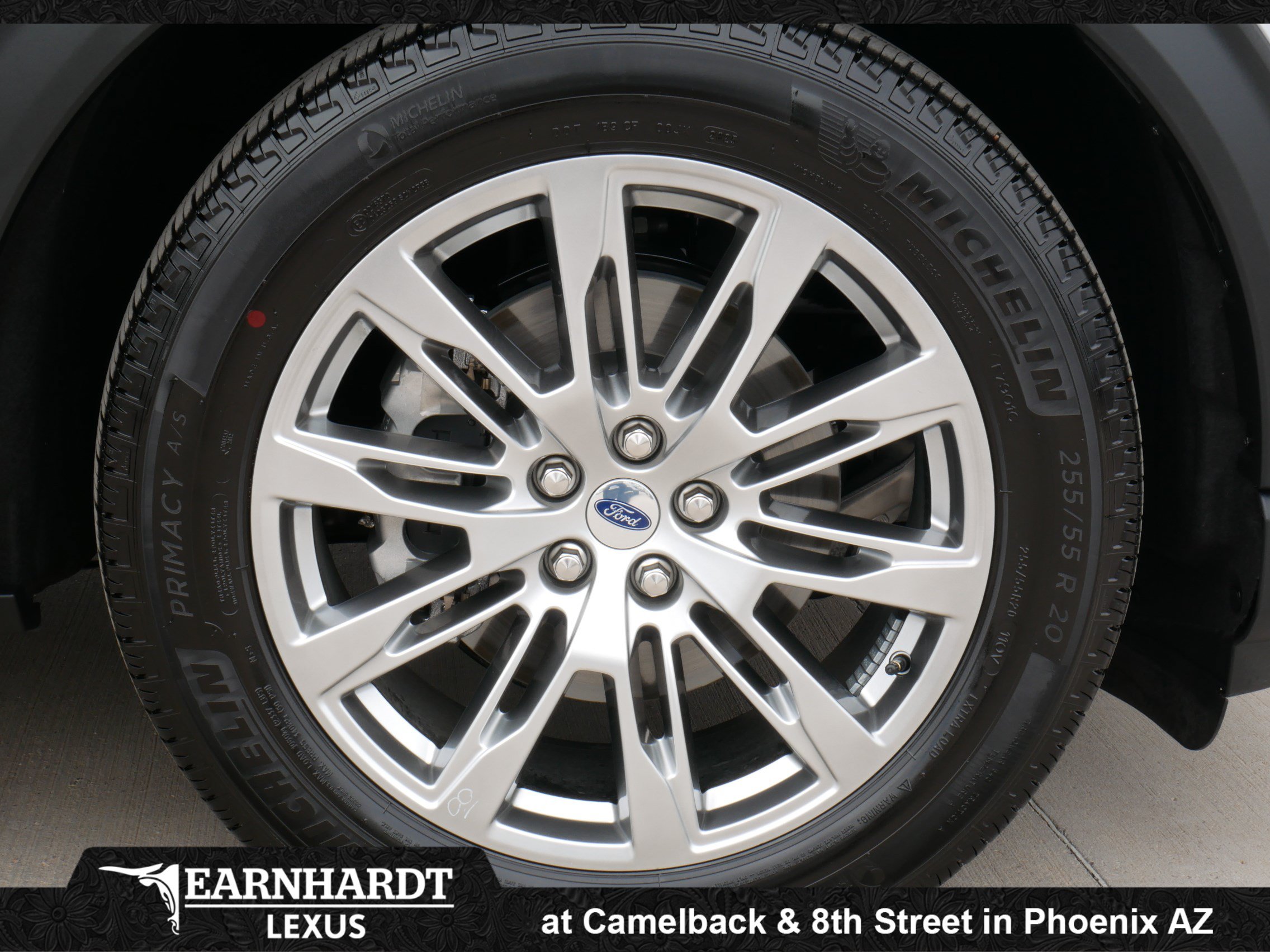 Used 2026 Ford Explorer Platinum RWD image 21