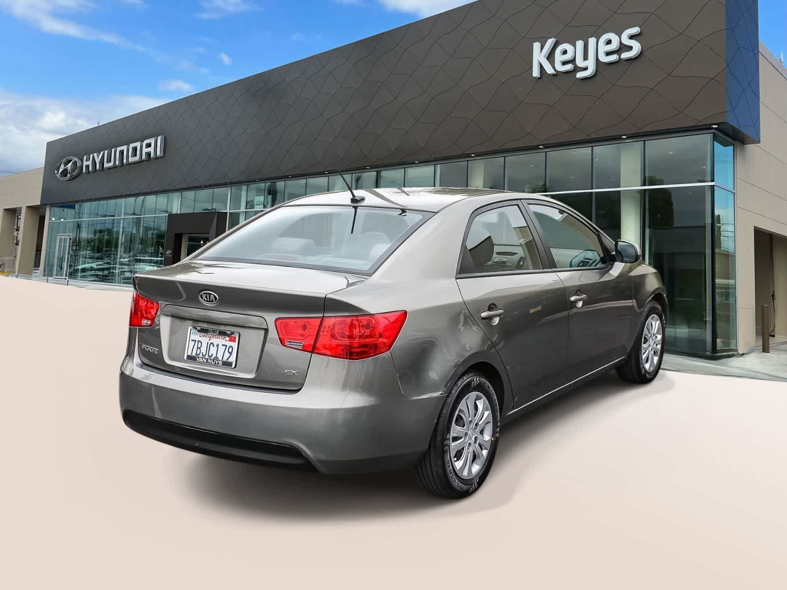 Used 2012 Kia Forte EX FWD image 4