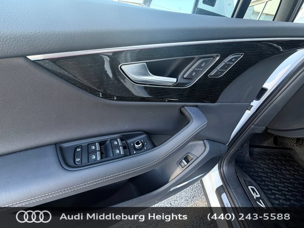 Certified 2025 Audi Q7 3.0T Premium Plus w/ Premium Plus Package AWD/4WD image 18
