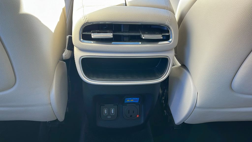 Used 2021 Genesis GV80 2.5T w/ Advanced Package 03 image 18