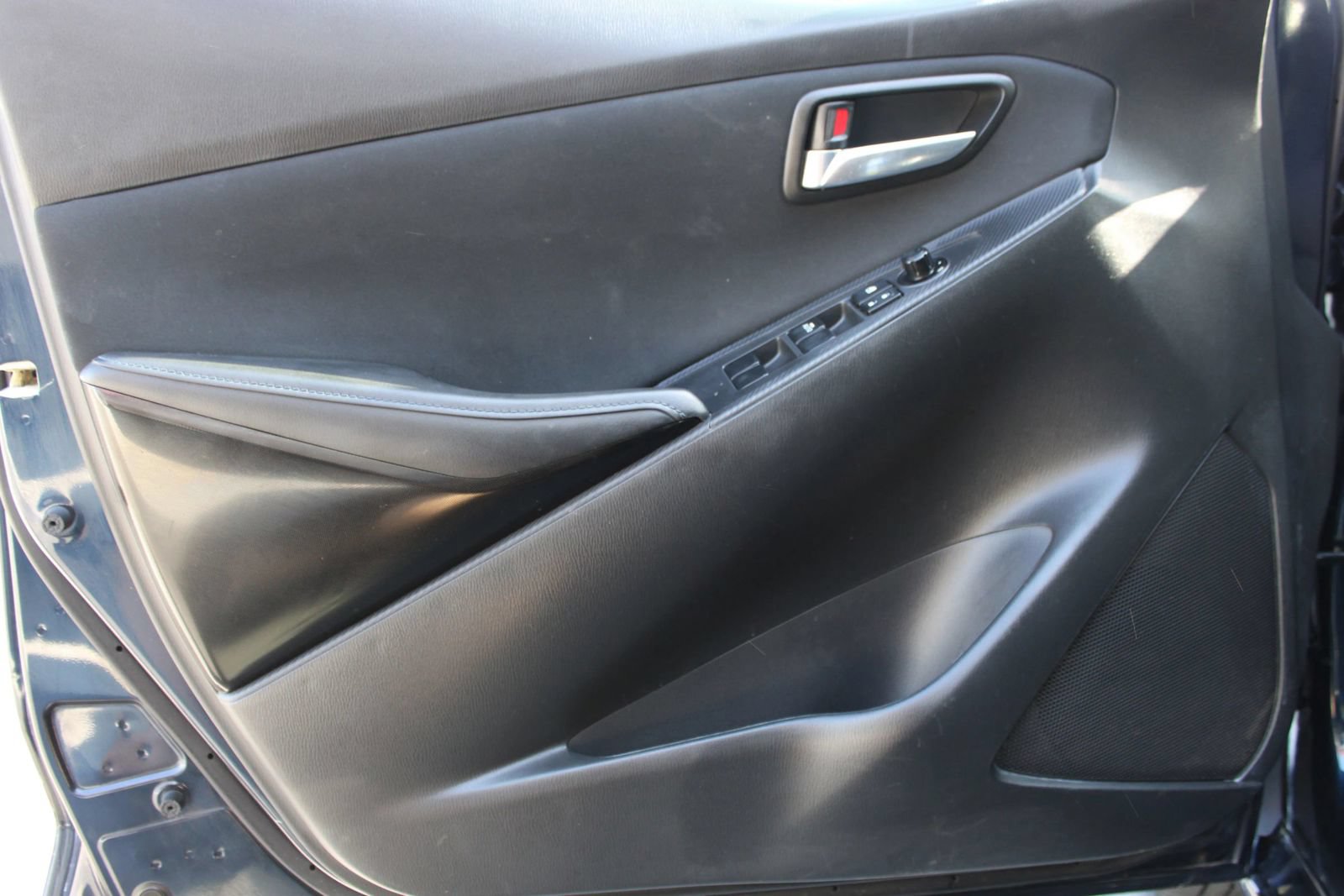 Used 2018 Toyota Yaris iA FWD image 13