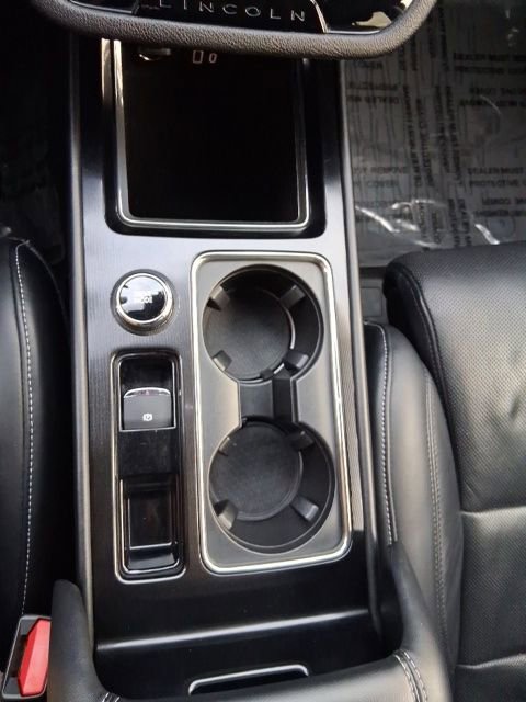 Used 2021 Lincoln Corsair Reserve w/ Equipment Group 201A image 30