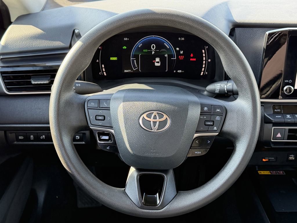 Used 2025 Toyota Camry LE FWD image 15