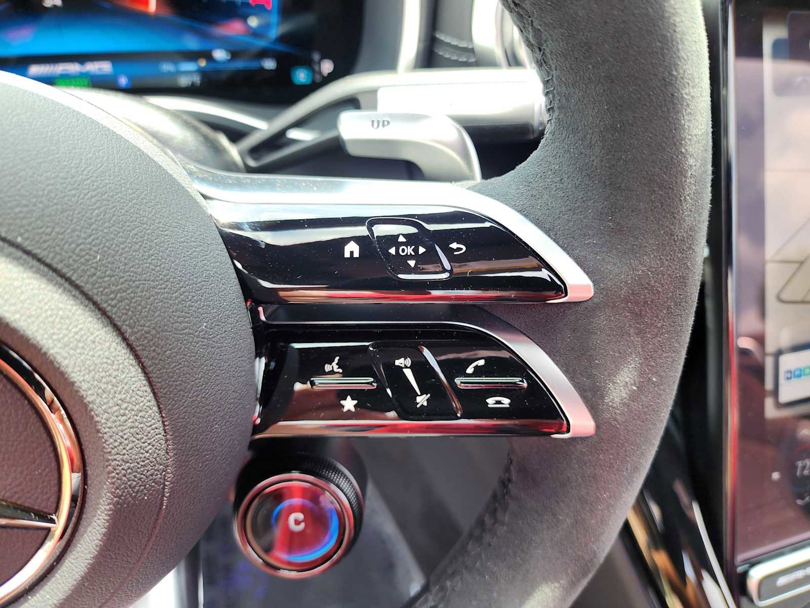 New 2025 Mercedes-Benz SL 63 AMG S e Performance 4MATIC image 21