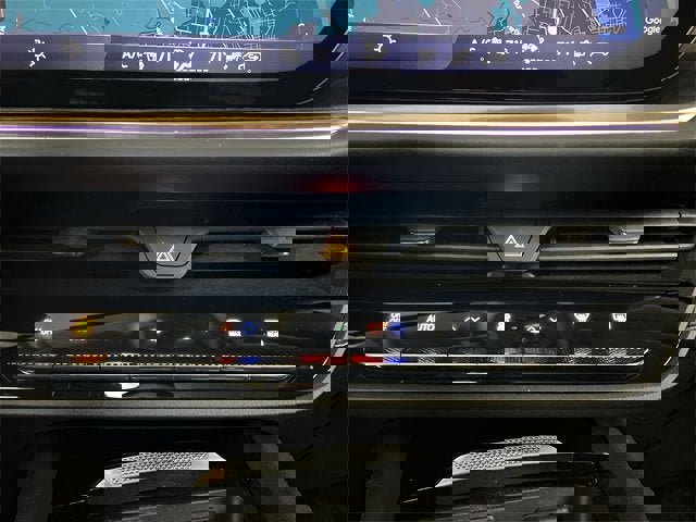 Certified 2024 Buick Envision Avenir image 18