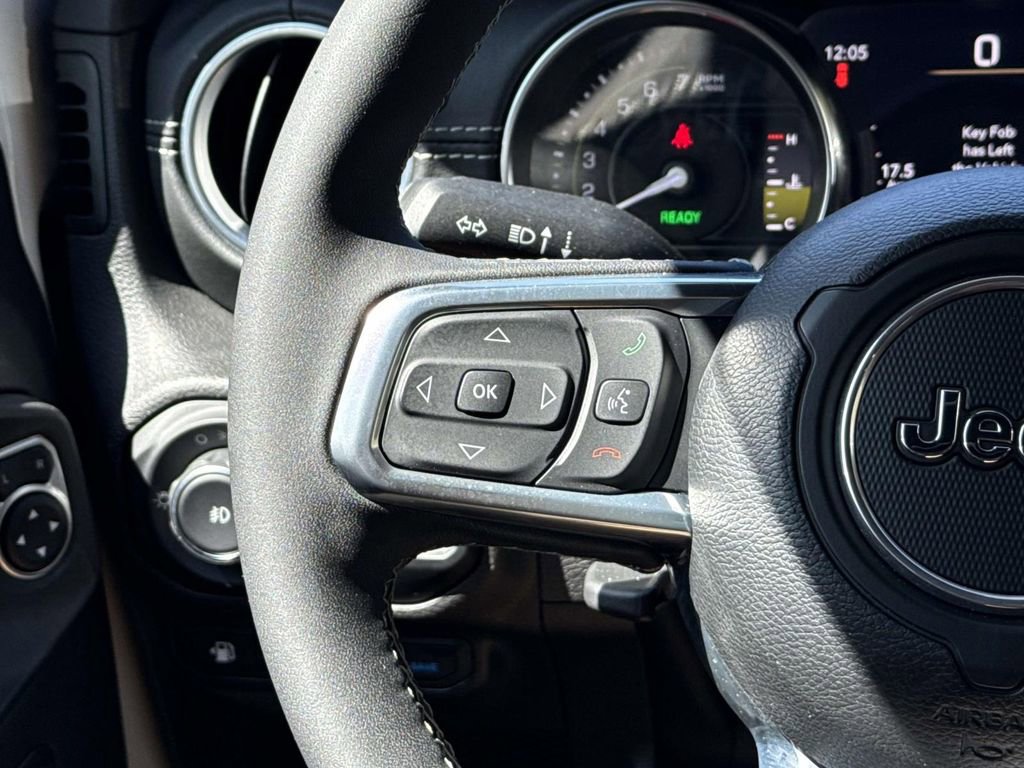 Used 2023 Jeep Wrangler Unlimited Sahara w/ Cold Weather Group image 23