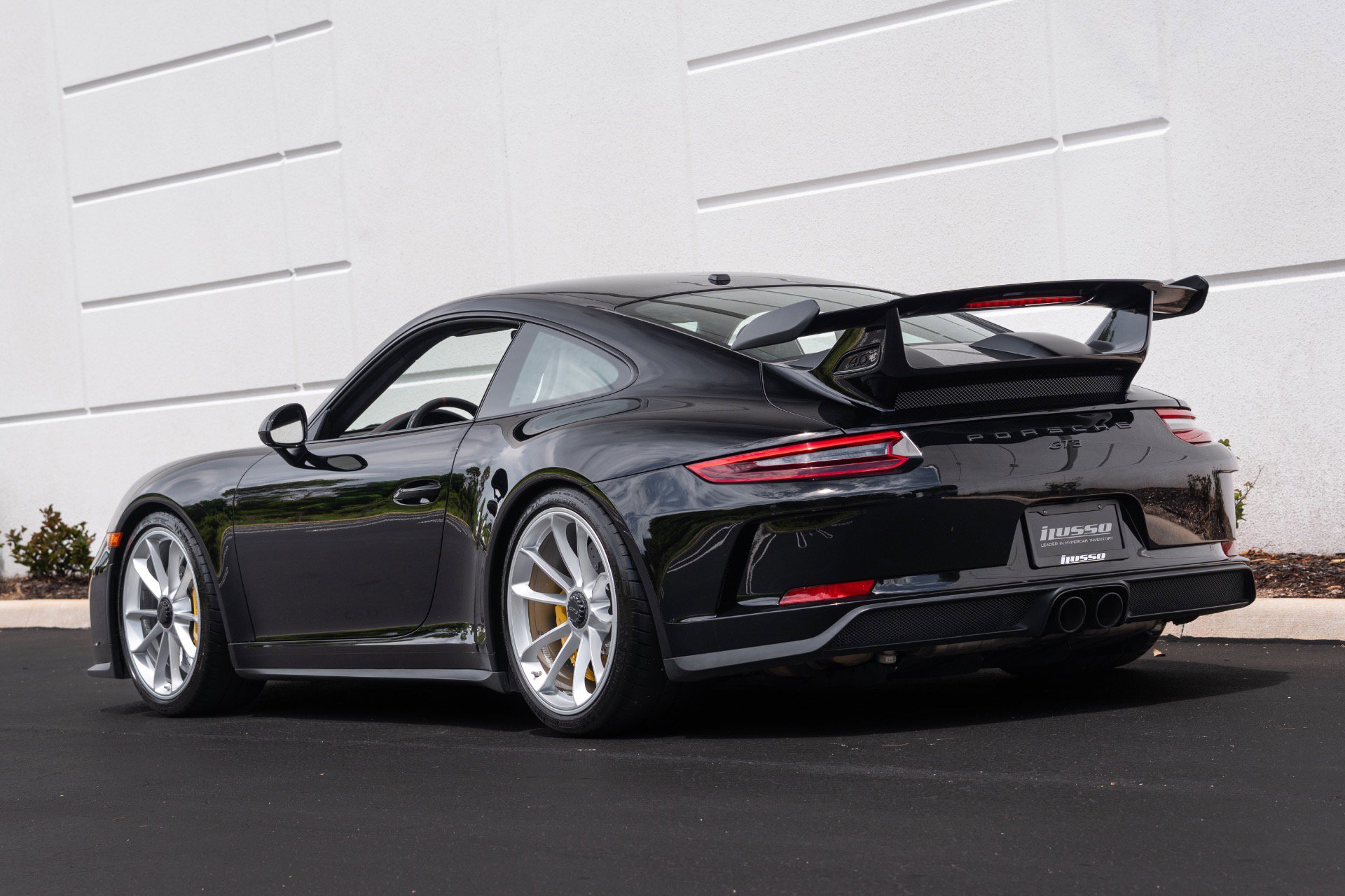 Used 2018 Porsche 911 GT3 RWD image 26