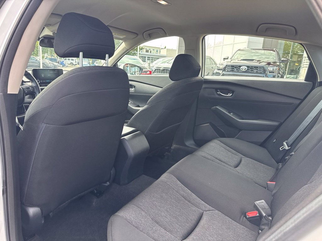 Used 2023 Honda Accord LX image 15