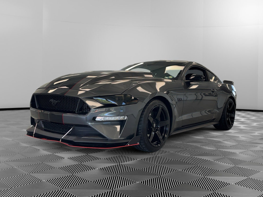 Used 2020 Ford Mustang GT Premium w/ GT Performance Package RWD image 4