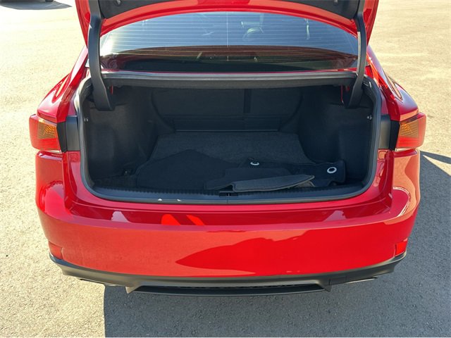 Used 2017 Lexus IS 200t image 19