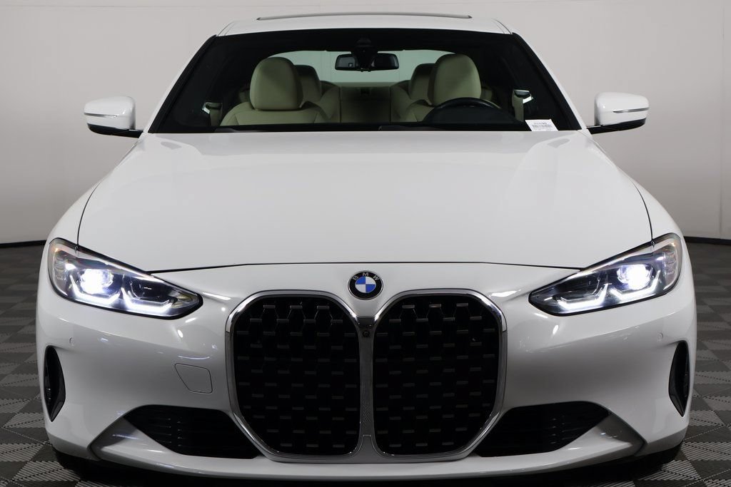 Used 2021 BMW 430i Coupe w/ Premium Package RWD image 2