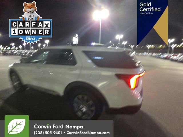 Used 2025 Ford Explorer Active w/ Active Comfort Package image 8