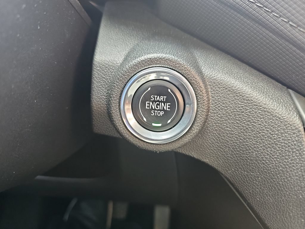 Used 2023 Chevrolet TrailBlazer LT AWD/4WD image 24