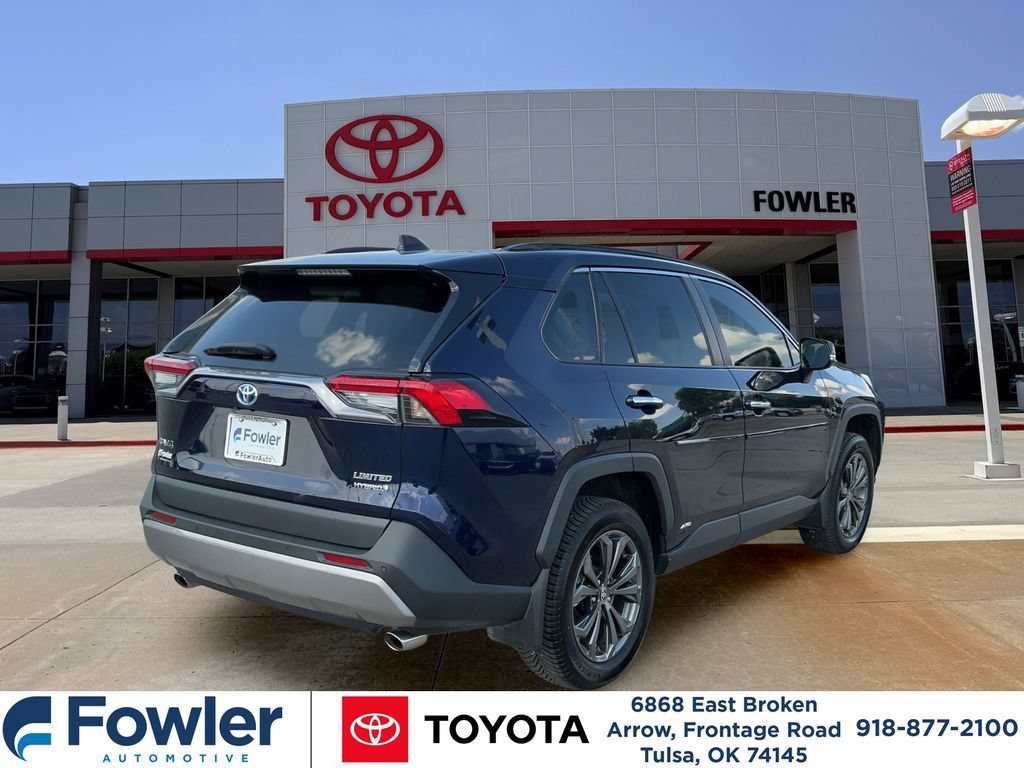 Used 2023 Toyota RAV4 Limited AWD/4WD image 6