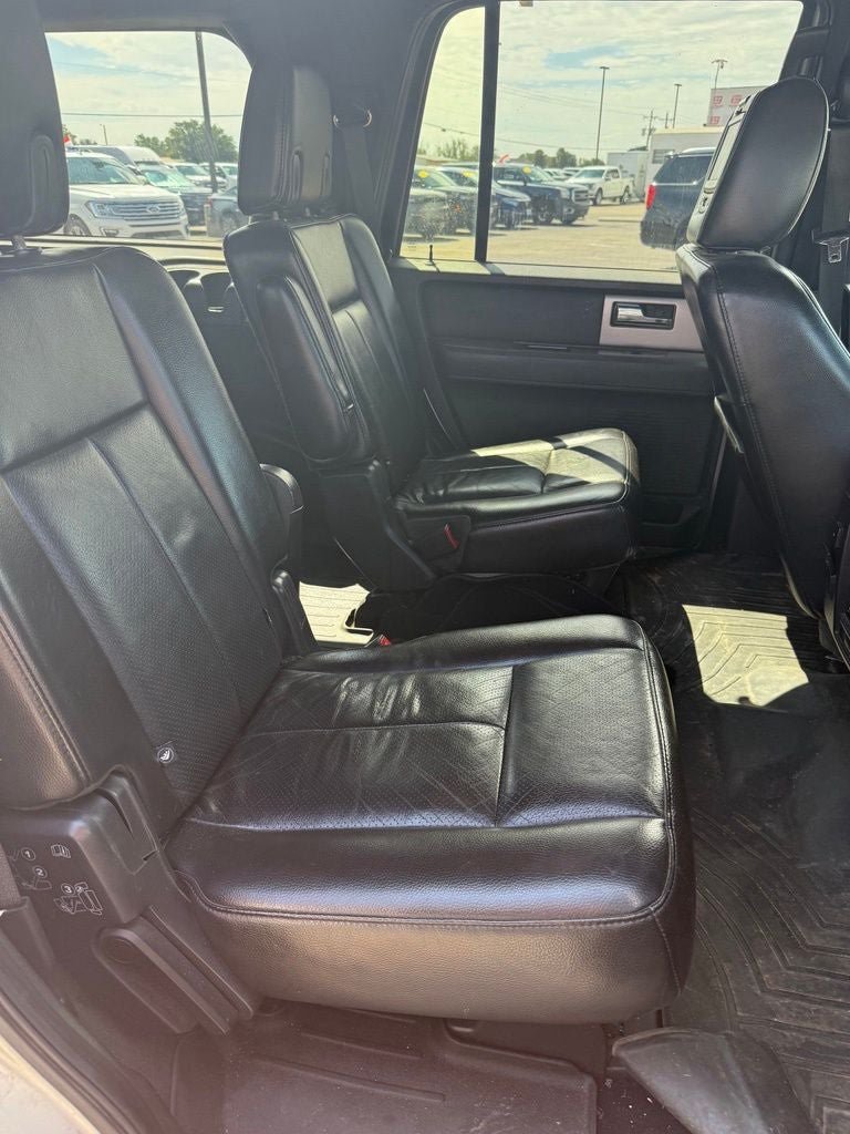 Used 2013 Ford Expedition Limited RWD image 10