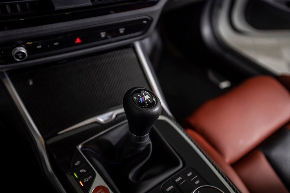 Used 2025 BMW M4 Coupe w/ Executive Package image 35