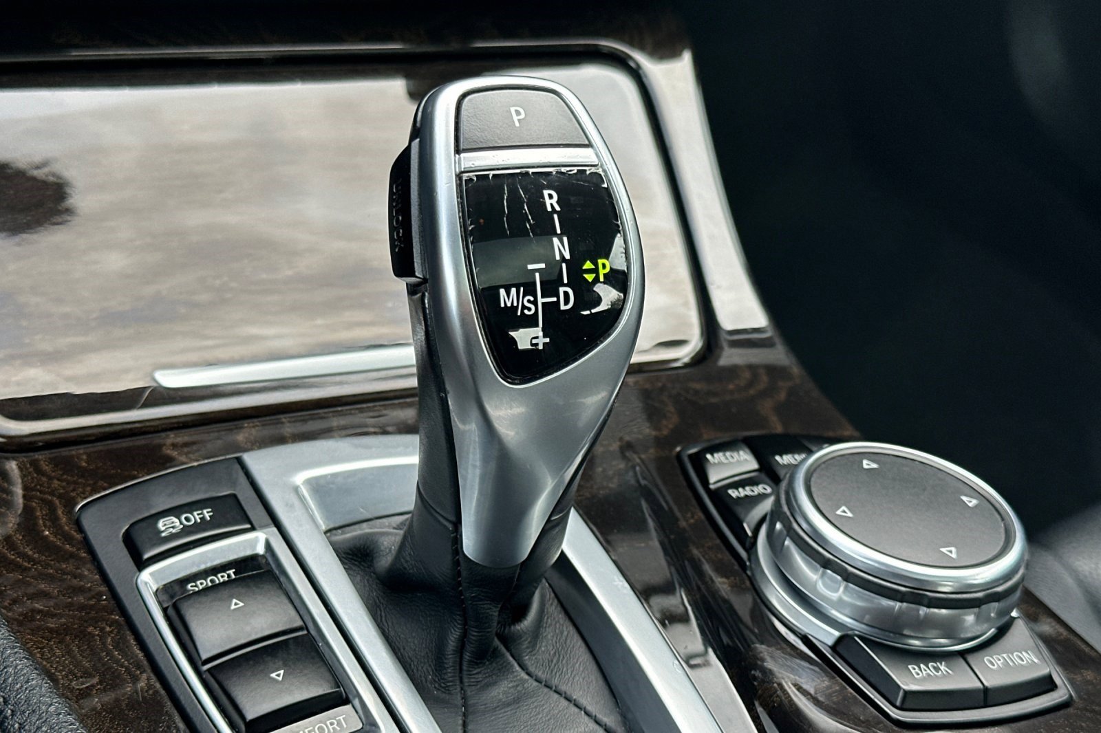 Used 2016 BMW 528i Sedan image 26