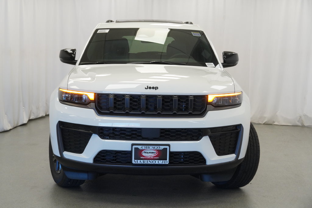 New 2026 Jeep Grand Cherokee Altitude AWD/4WD image 10