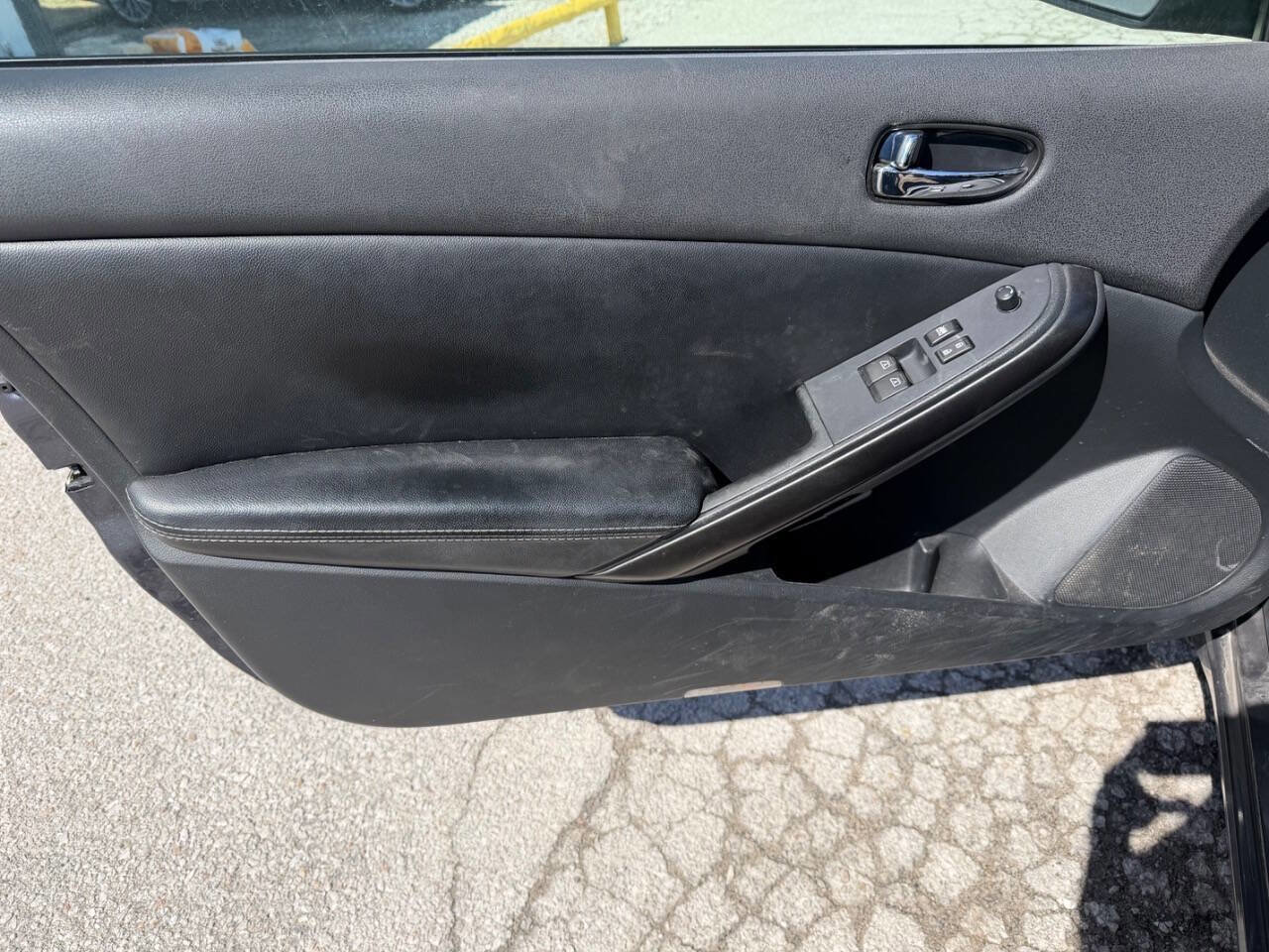 Used 2011 Nissan Altima 3.5 SR w/ 3.5SR Premium Pkg image 13