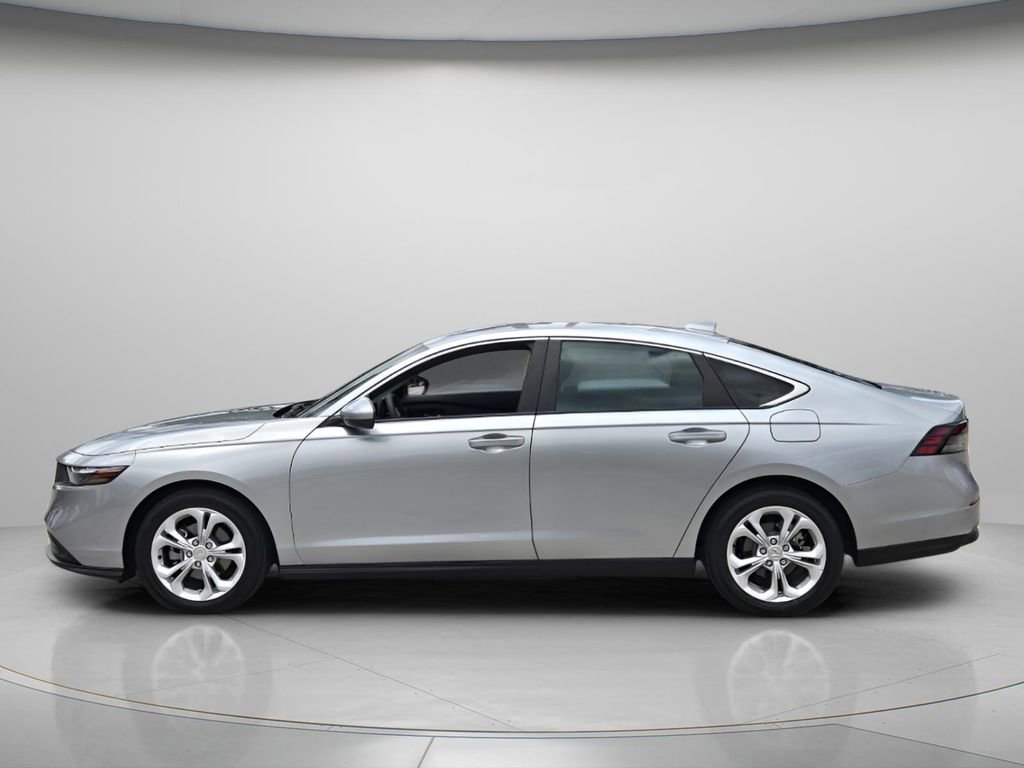 Used 2024 Honda Accord LX image 4