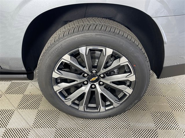 New 2026 Chevrolet Suburban High Country image 17