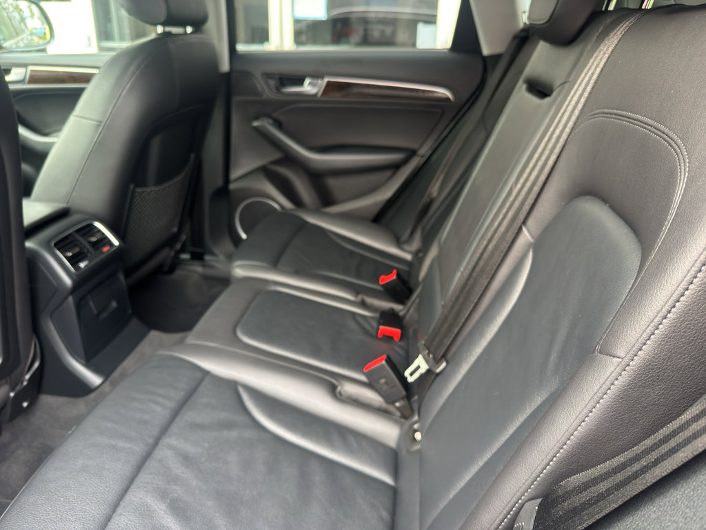Used 2016 Audi Q5 2.0T Premium Plus w/ Technology Package image 8