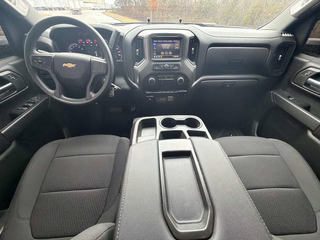 Used 2023 Chevrolet Silverado 2500 Custom w/ Custom Convenience Package image 18