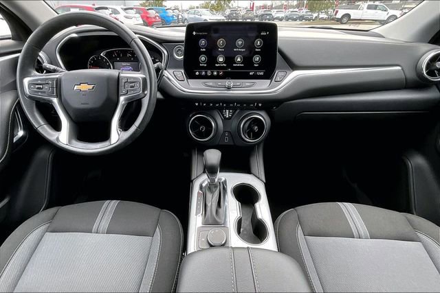 Used 2023 Chevrolet Blazer LT image 7