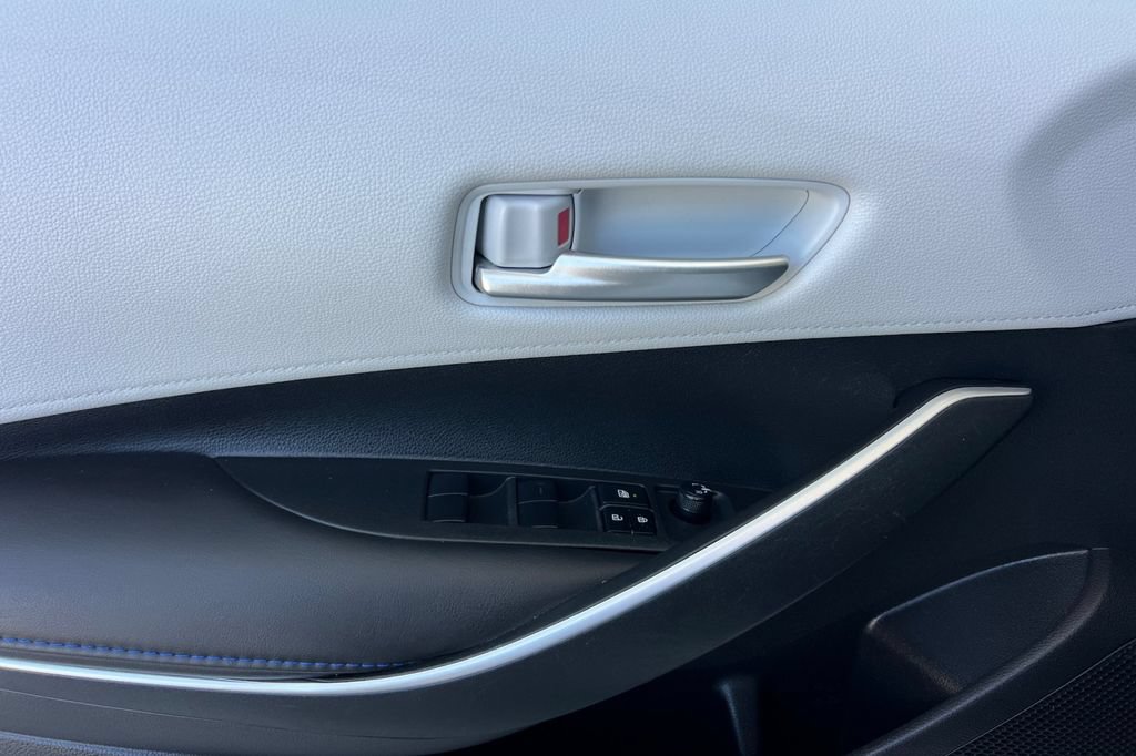 Certified 2020 Toyota Corolla SE FWD image 10