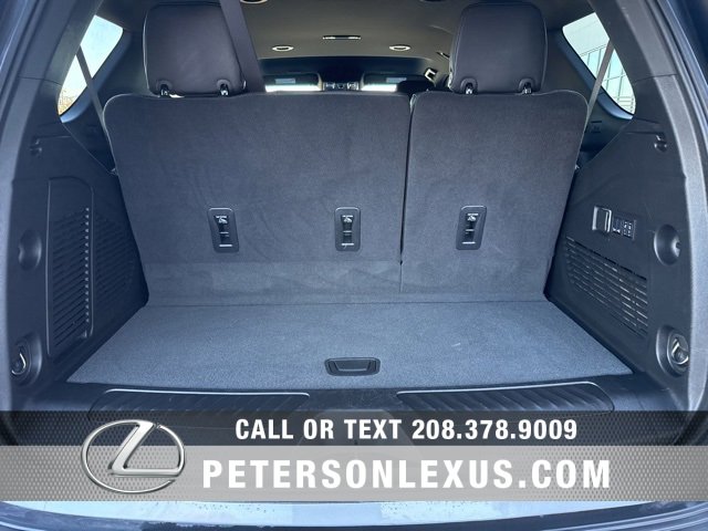 Used 2025 Chevrolet Tahoe LT w/ Comfort Package image 19