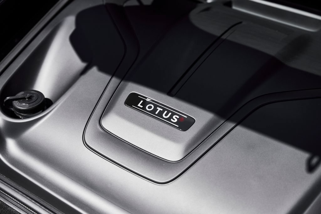 Used 2026 Lotus Emira SE RWD image 20
