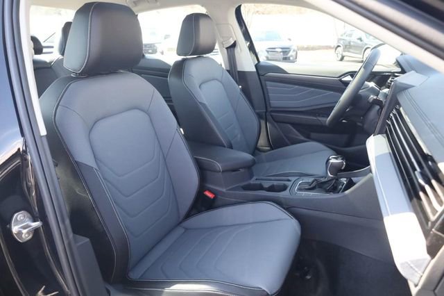 New 2026 Volkswagen Jetta SEL image 21
