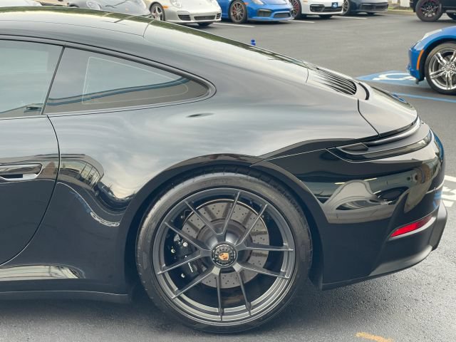 Used 2026 Porsche 911 Carrera GTS RWD image 17
