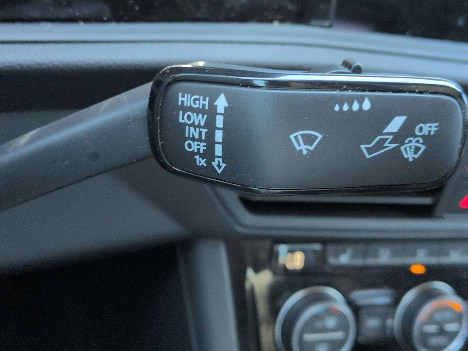Used 2023 Volkswagen Jetta GLI Autobahn FWD image 28