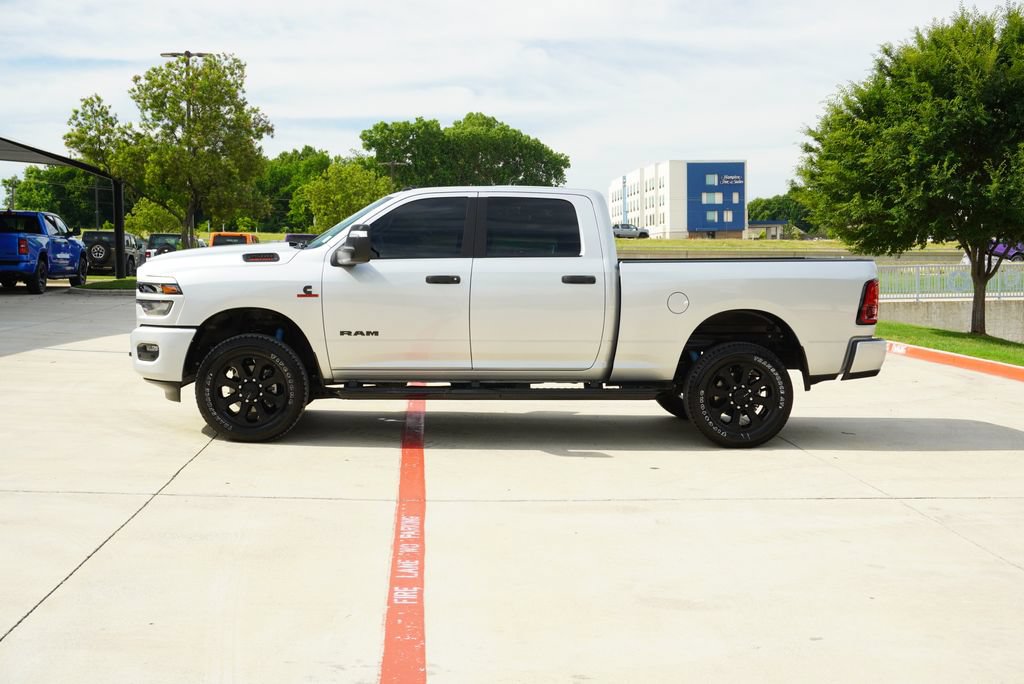 Used 2026 RAM 2500 Big Horn AWD/4WD image 2