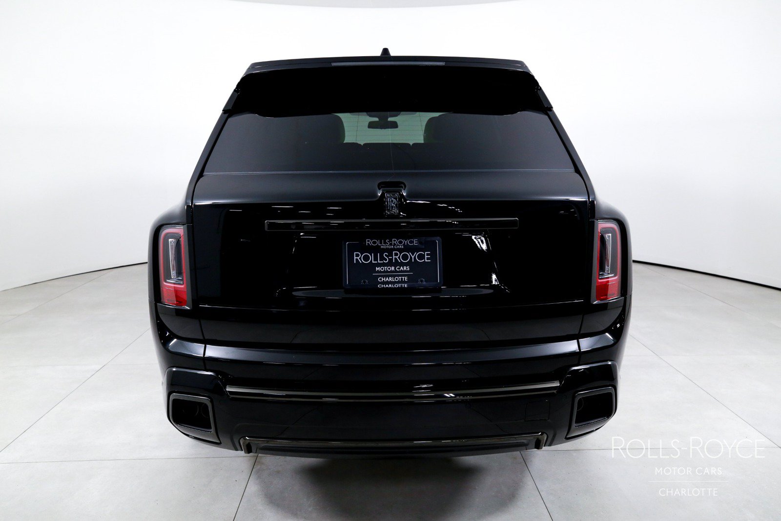 New 2027 Rolls-Royce Cullinan Black Badge AWD/4WD image 9
