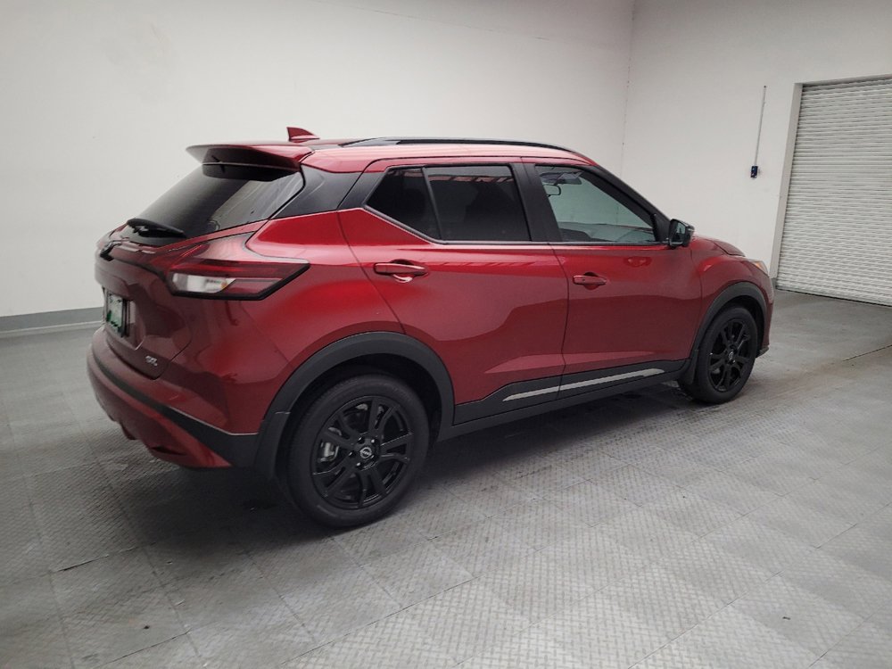 Used 2024 Nissan Kicks SR w/ SR Premium Package FWD image 10
