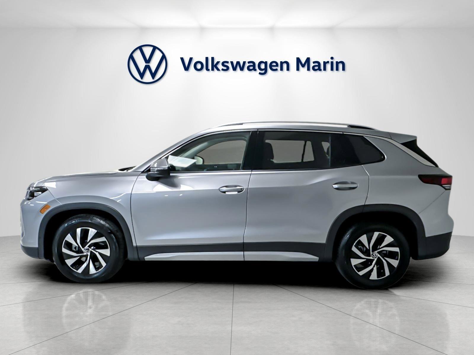 New 2026 Volkswagen Tiguan S image 2