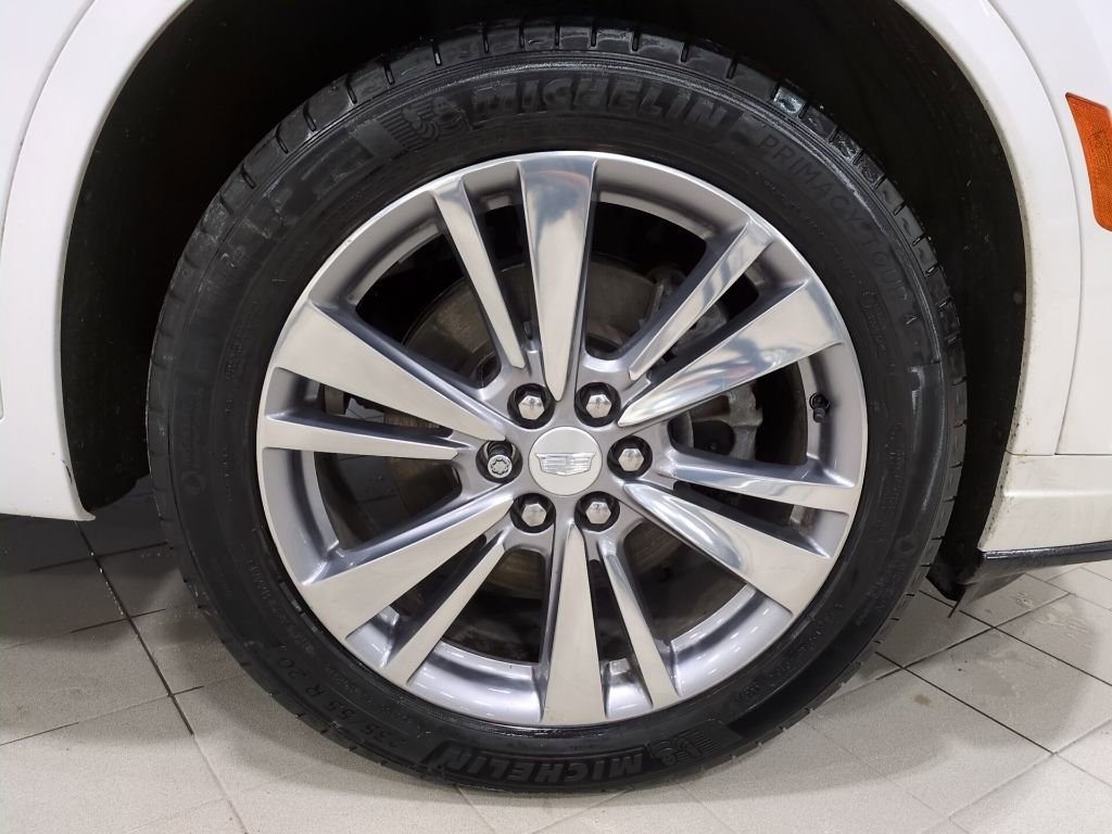 Used 2023 Cadillac XT6 Premium Luxury image 24