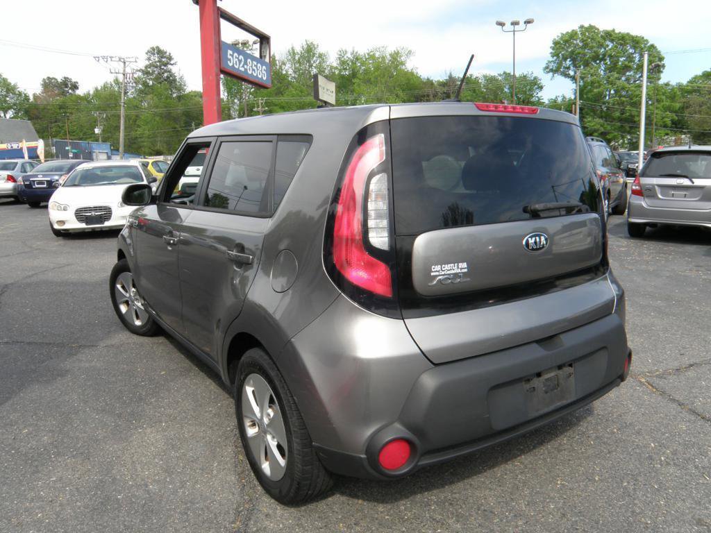 Used 2016 Kia Soul image 3