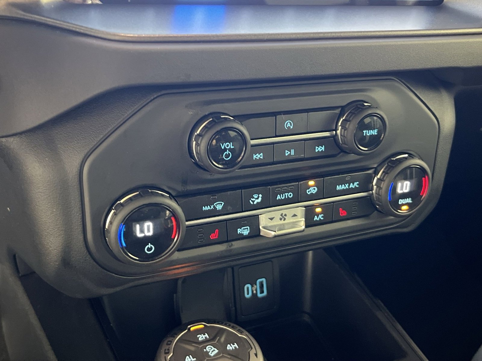 Used 2025 Ford Bronco Big Bend image 22