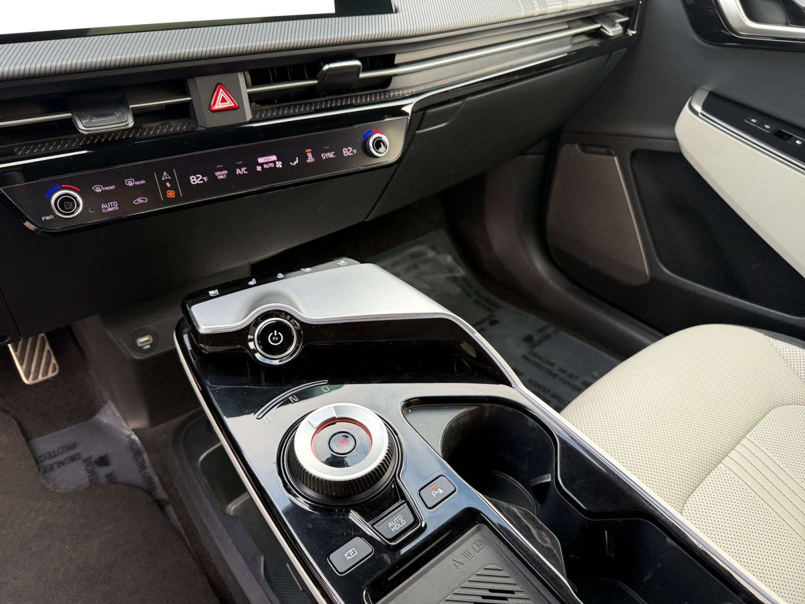 Used 2023 Kia EV6 GT-Line w/ GT-Line White Seat Package image 13