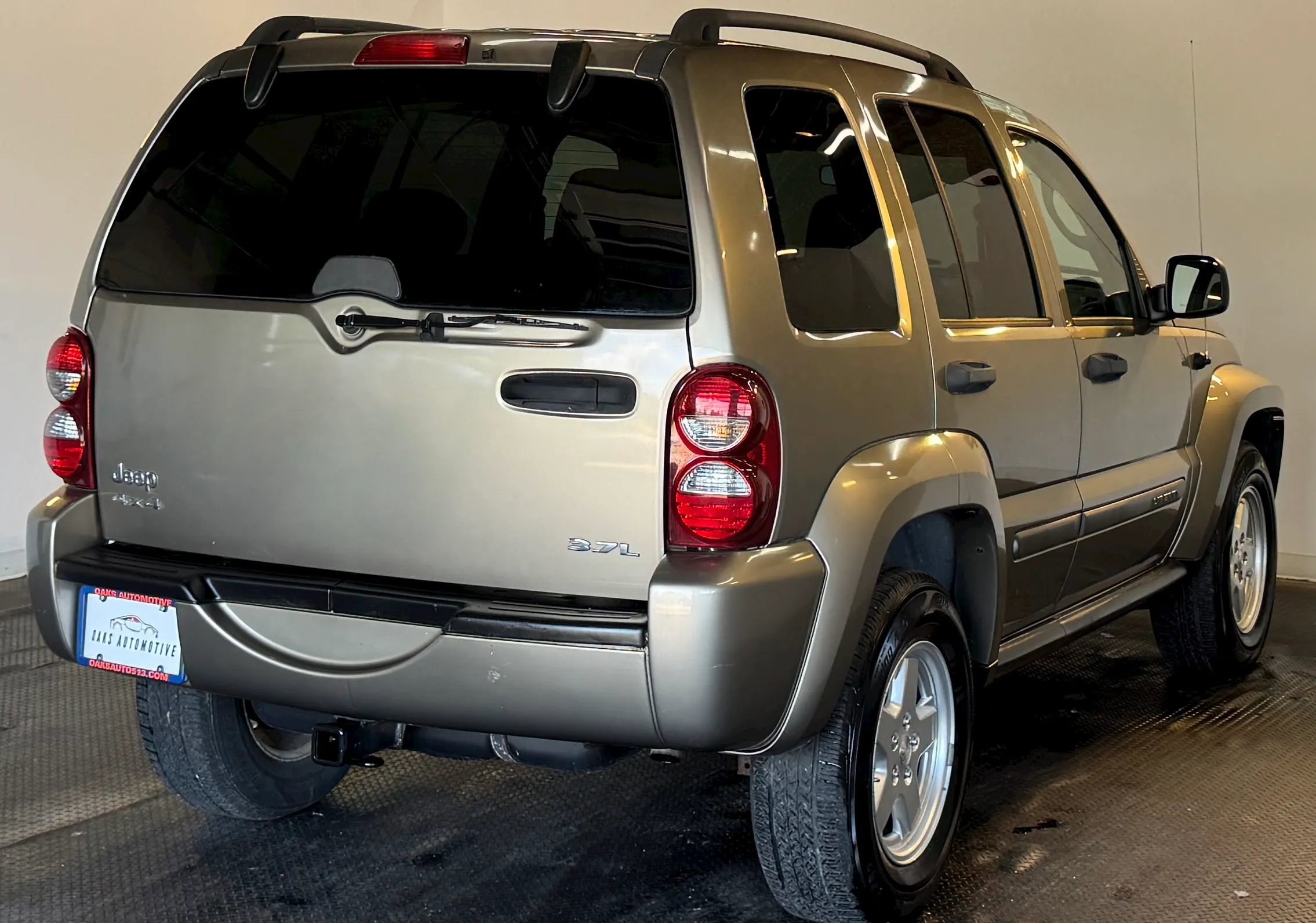 Used 2007 Jeep Liberty Sport image 5