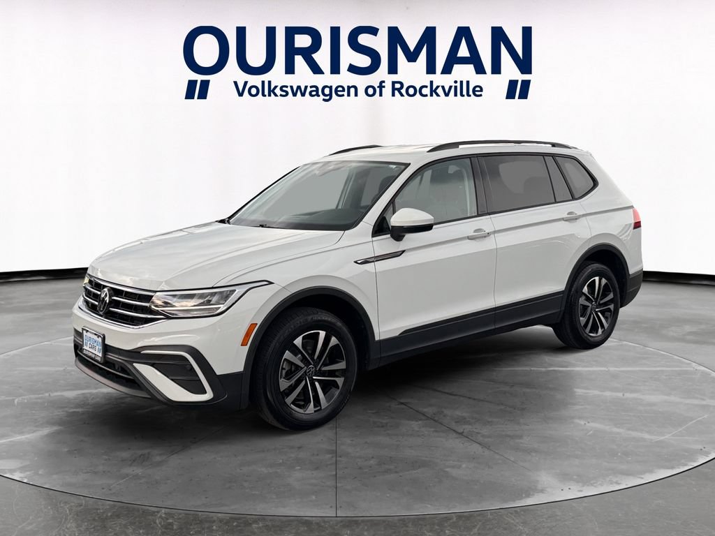 Used 2023 Volkswagen Tiguan S AWD/4WD image 2