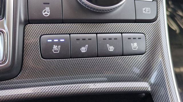 Used 2023 Hyundai Santa Fe Limited AWD/4WD image 20