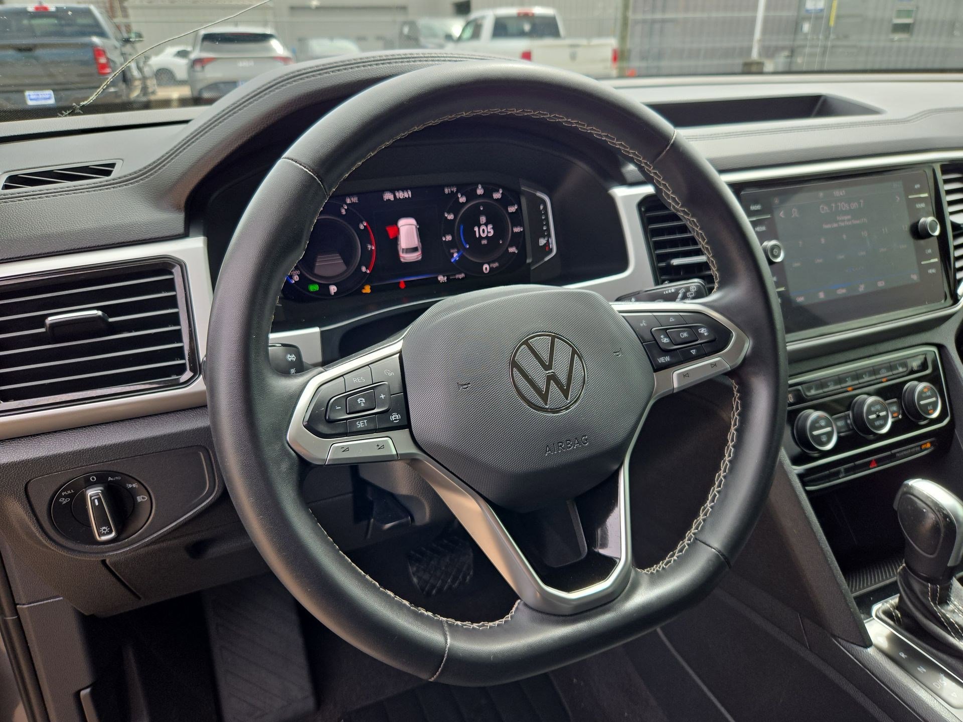 Used 2022 Volkswagen Atlas SE FWD image 16