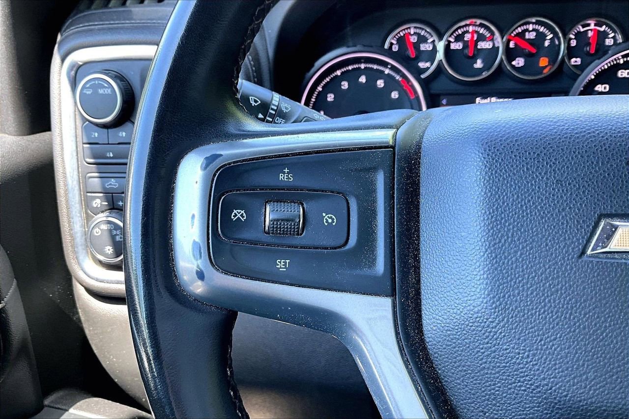 Used 2023 Chevrolet Silverado 2500 LT AWD/4WD image 26
