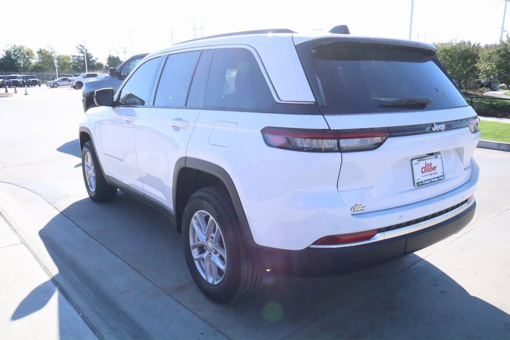 New 2025 Jeep Grand Cherokee Laredo X image 22