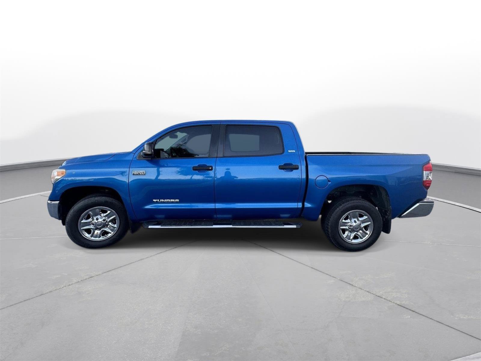 Used 2017 Toyota Tundra SR5 w/ SR5 Upgrade Package RWD image 9